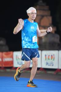 BIB: 42583, 001
                            <button type="button" onclick="openModal(19776968)" class="btn btn-primary btn-sm float-right btn-popup" data-toggle="modal" data-target=".modal-high-quality">
                        <i class="fas fa-shopping-cart"></i> Add to Cart
                    </button>
                                            <button type="button" onclick="isThisMe(19776968, true)" class="btn btn-success btn-sm float-right btn-popup btn-isme hidden" data-toggle="tooltip" data-placement="bottom" title="นี่คือรูปของคุณใช่ไหม คลิกที่นี่เพื่อเอาเข้าอัลบั้ม">
                        <i class="fas fa-plus"></i> Add to album
                    </button>
                    <button type="button" onclick="isThisMe(19776968, false)" class="btn btn-warning btn-sm float-right btn-popup btn-isnotme hidden">
                        <i class="fas fa-ban"></i> Remove from album
                    </button>